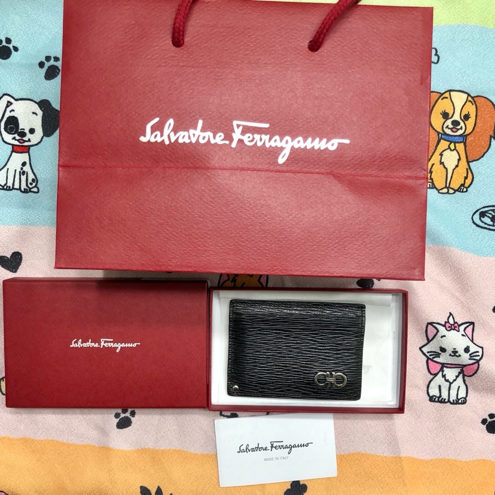 Authentic Salvatore Ferragamo Nero Card Case W/ ID